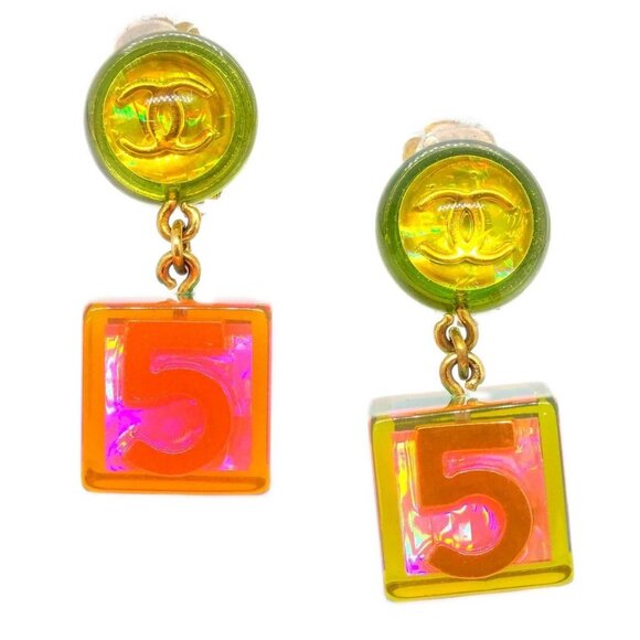 Chanel Dangle Cube Earrings Clip-On Gold - Picture 1 of 5